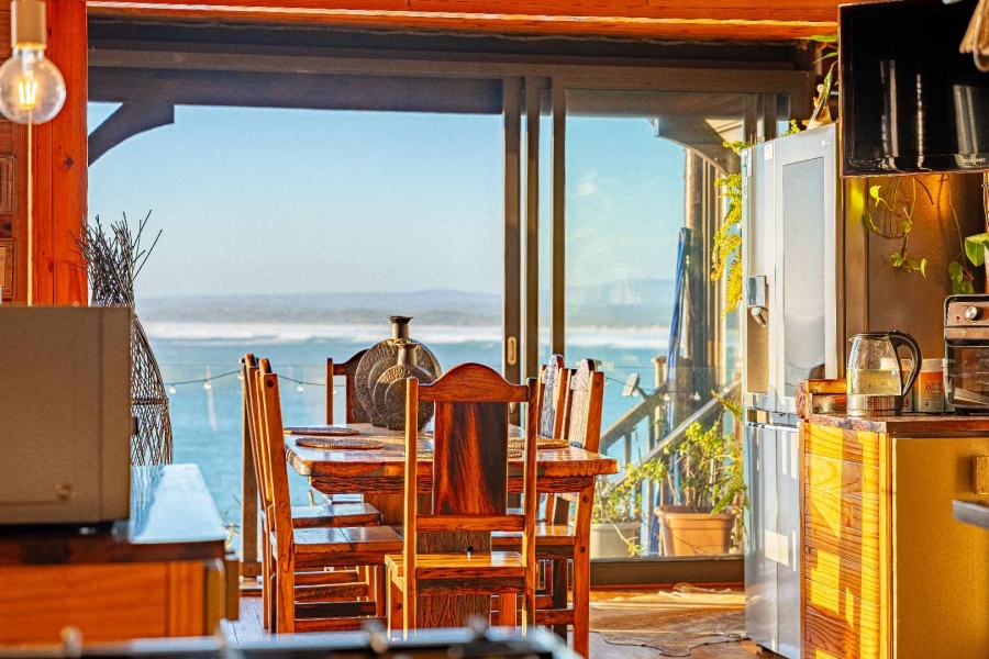 5 Bedroom Property for Sale in Yzerfontein Western Cape